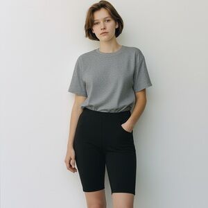 Artizia TNA T Shirt Woman's sz M Heather Grey Short Sleeve Crewneck